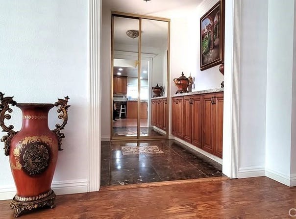1919 W coronet Avenue, Anaheim, CA 92801