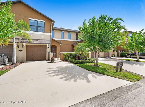 1425 Lara Circle, Rockledge, FL 32955