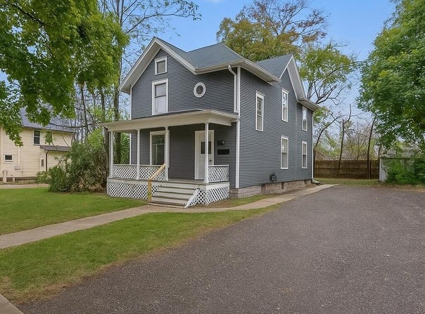 518 Beech Street, Lansing, MI 48912