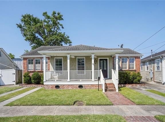 536 HONORE Drive, New Orleans, LA 70121