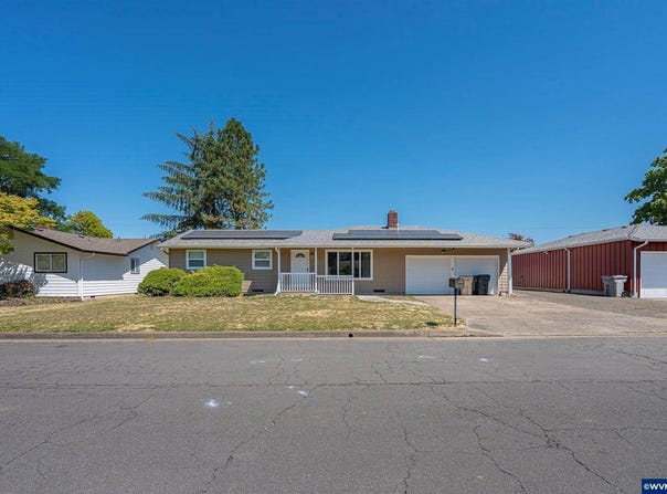 1209 38th Av, Albany, OR 97322