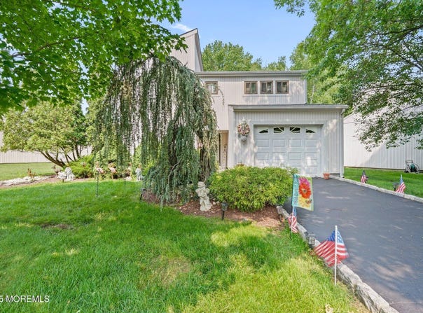 236 Community Circle, Old Bridge, NJ 08857