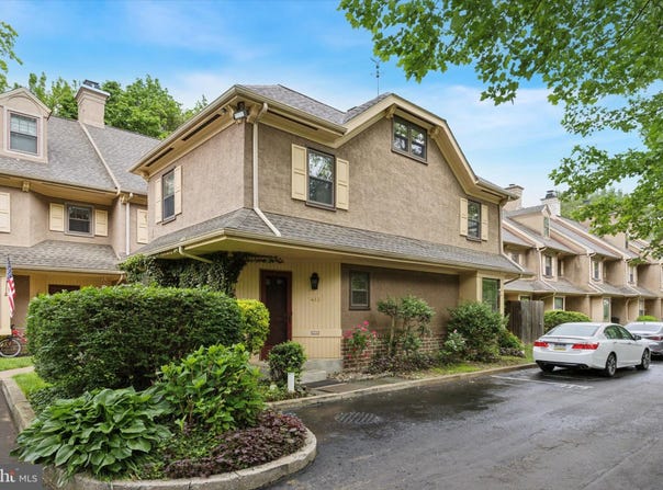413 EAGLE ROAD, WAYNE, PA 19087