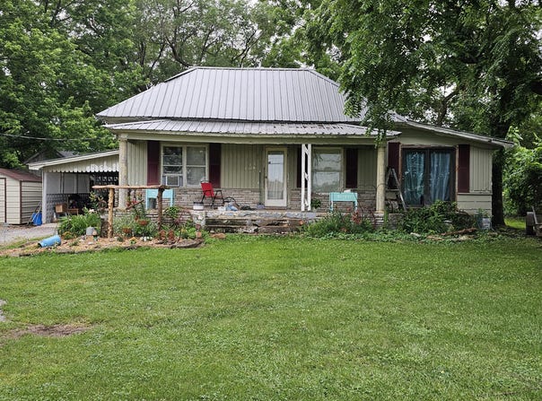 502 S Gilman Avenue, Wheaton, MO 64874