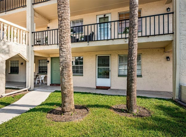 11720 PARK BOULEVARD, SEMINOLE, FL 33772