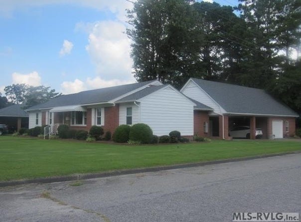 225 WOODRIDGE DR, Murfreesboro, NC 27855
