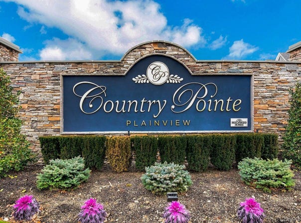 17101 Aspenwood Drive, Plainview, NY 11803
