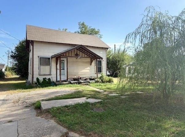 307 W Evans Avenue, Seminole, OK 74868