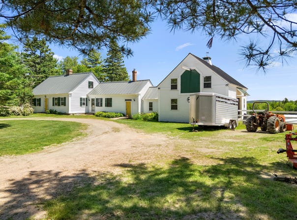 1141 Main Road, Islesboro, ME 04848