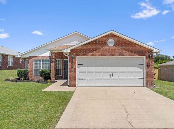 277 Limestone Circle, Crestview, FL 32539