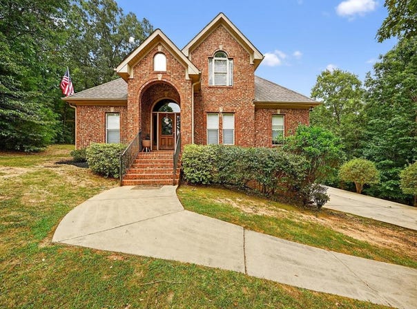 731 HAYFIELD Loop, Dora, AL 35062