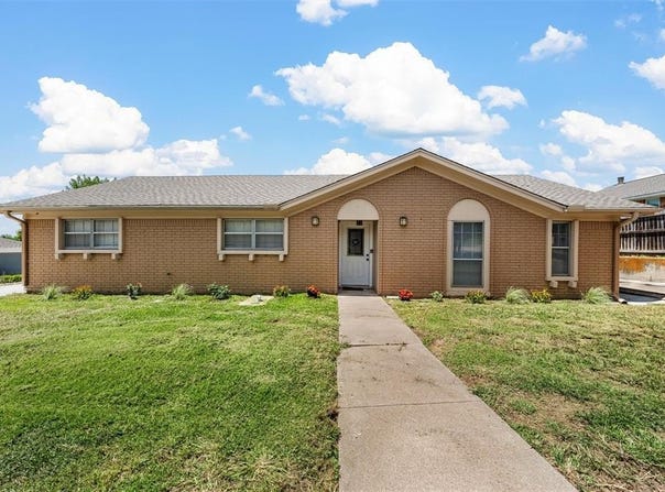 8509 Briargrove Drive, Woodway, TX 76712