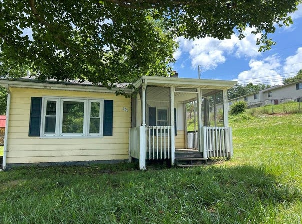 303 Government Plant Road, Saltville, VA 24370