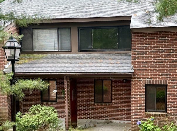 18 Highwood Dr, Franklin, MA 02038
