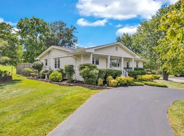 1202 Eastwood Dr, COOKEVILLE, TN 38501