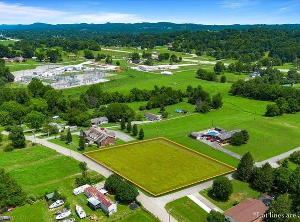 Richardson Lane, LaFollette, TN 37766