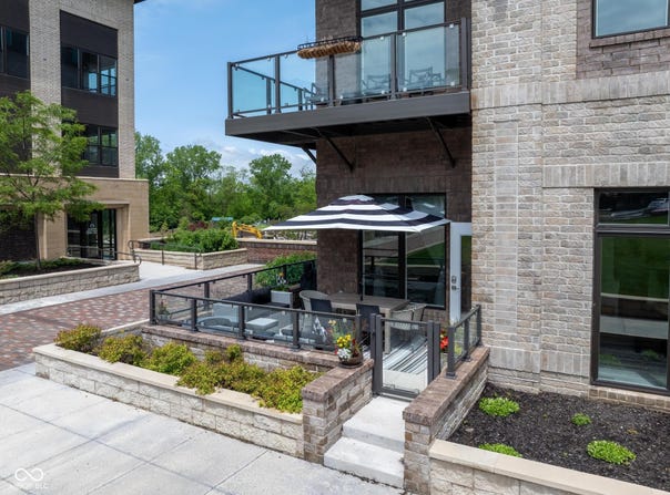 15 W Executive Drive 101, Carmel, IN 46032