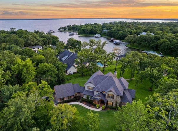 211 Sandpiper Drive, Mabank, TX 75156