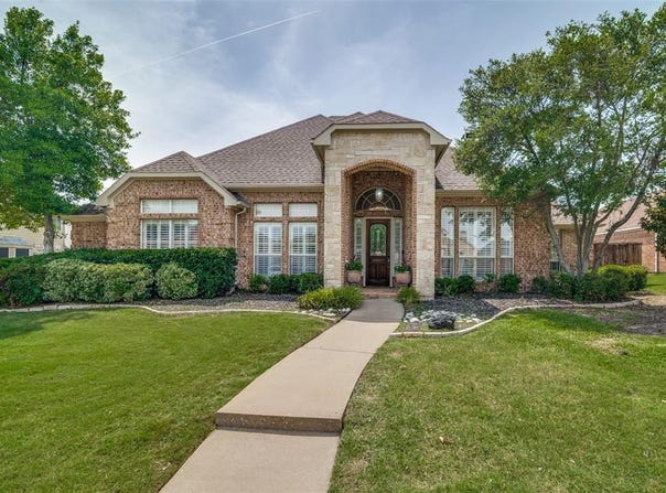 2305 Rosser Court, Rowlett, TX 75088