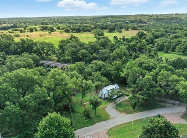 384 Petty Road, Santo, TX 76472
