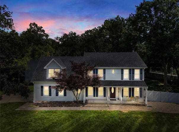 13403 W 78th Place, Lenexa, KS 66216