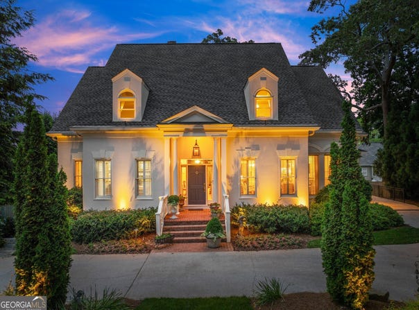 1374 RIVERSIDE, Gainesville, GA 30501