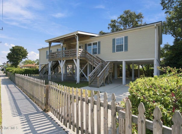 301 Harper Avenue, Carolina Beach, NC 28428