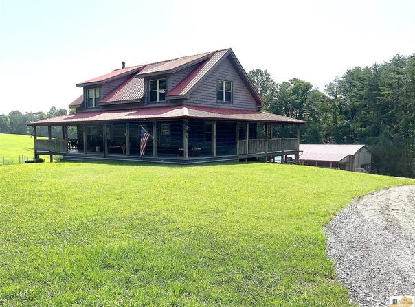 3192 Greenbriar Road, Columbia, KY 42728