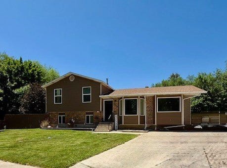 536 N SUNDANCE, Vernal, UT 84078