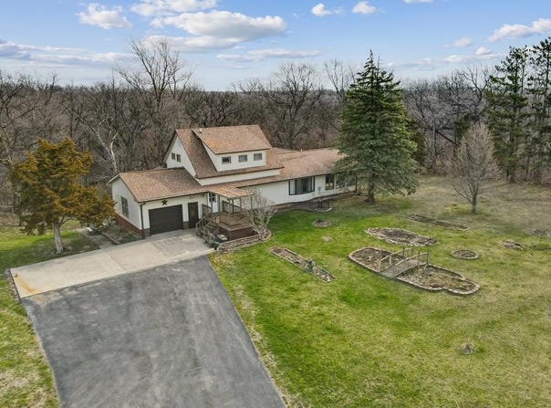 2929 Highway 175, Dayton, IA 50533