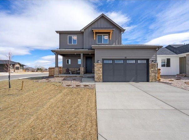 15 Snowcap Dr, Windsor, CO 80550