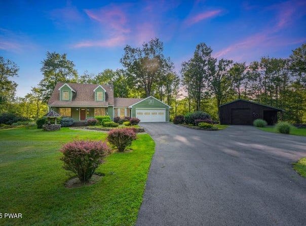 97 Eisenhauer Road, Lake Ariel, PA 18436