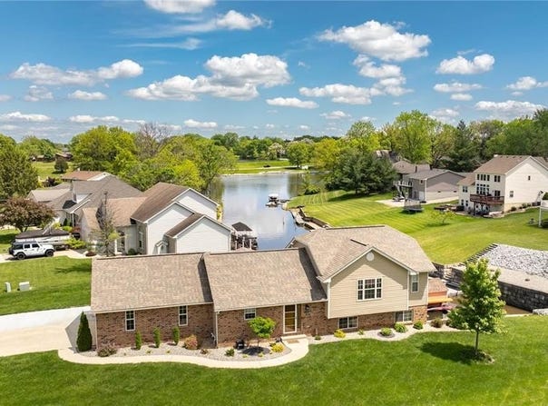 1396 Britany Court, Edwardsville, IL 62025