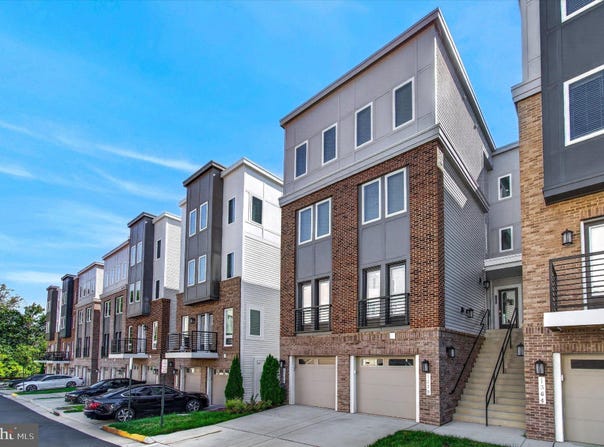 1368 RAIL STOP Drive, WOODBRIDGE, VA 22191