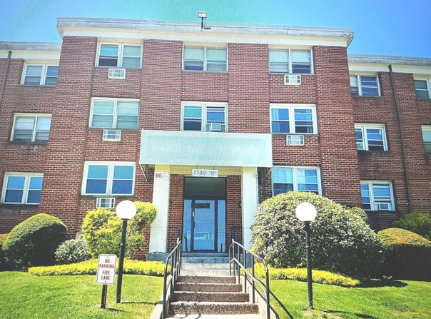 1730 State Street, Hamden, CT 06517