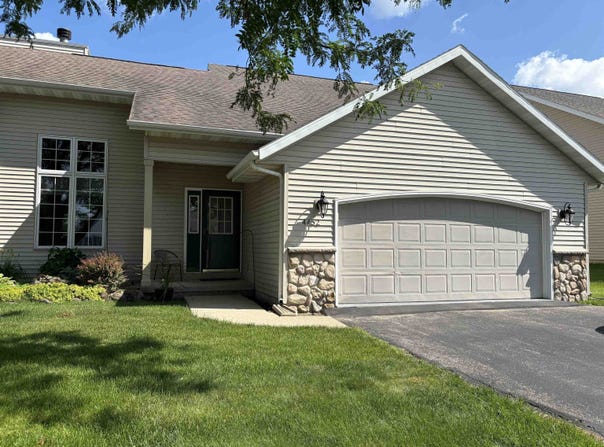 4452 Woodgate Drive, Janesville, WI 53546