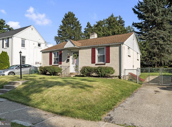 467 EVERGREEN Avenue, PHILADELPHIA, PA 19128
