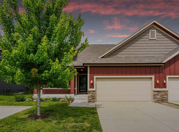 808 Plum Street NW, Bondurant, IA 50035