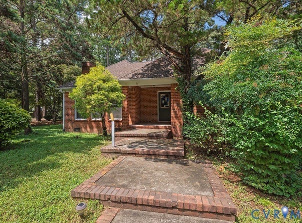 12910 Sir Scott Terrace, Chester, VA 23831