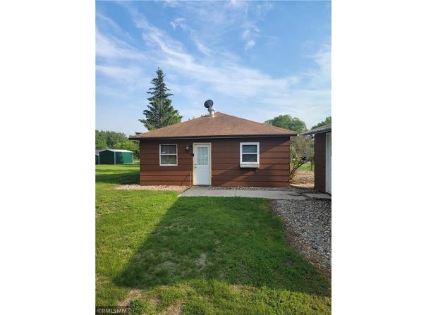 203 Ann Avenue E, Clarissa, MN 56440