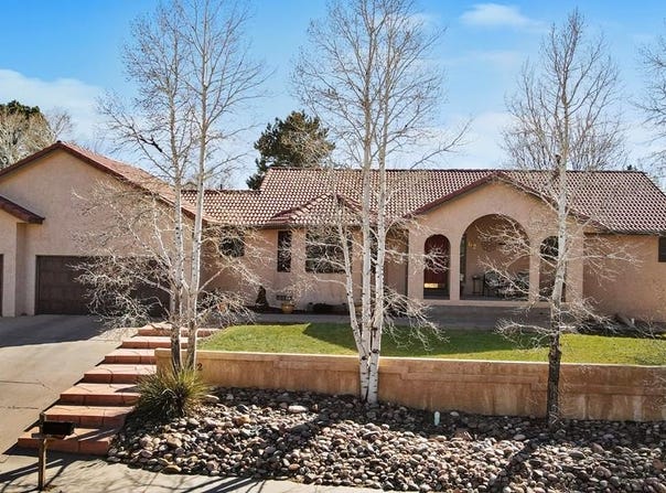 62 Ironweed Dr, Pueblo, CO 81001