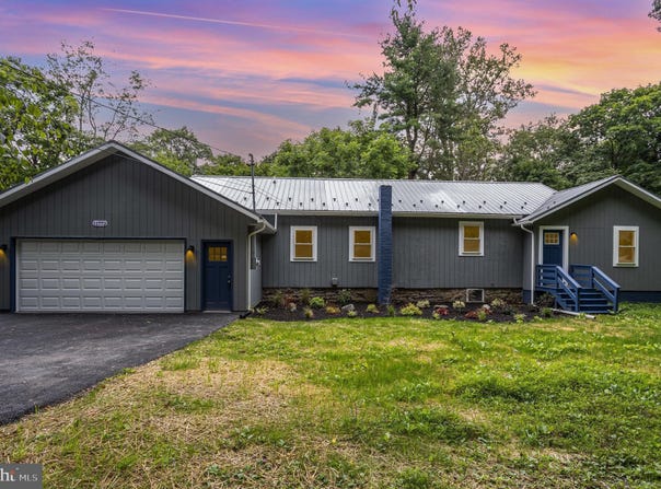11772 FURNACE ROAD, BLUE RIDGE SUMMIT, PA 17214