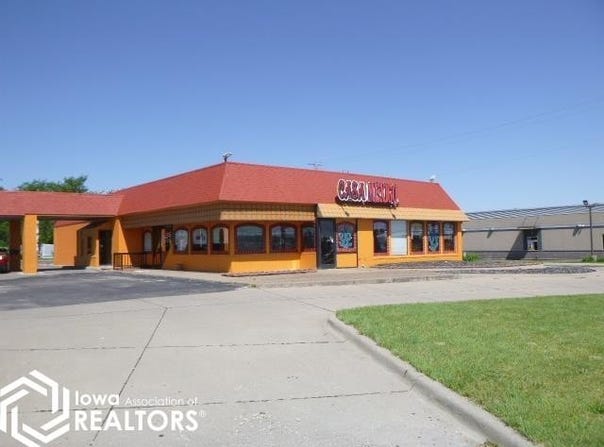 2806 Mount Pleasant Street, Burlington, IA 52601