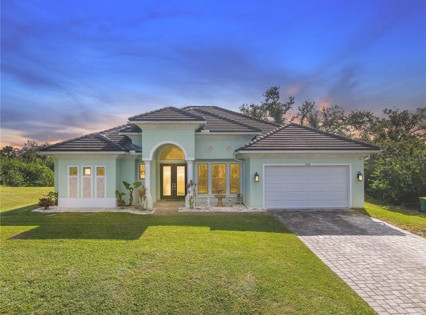 1228 EPPINGER DRIVE, PORT CHARLOTTE, FL 33953