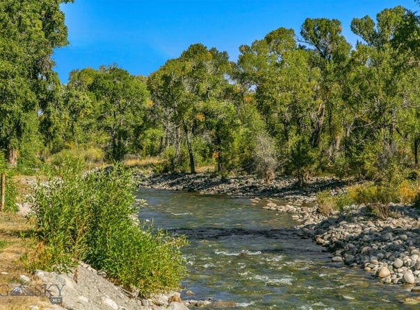 257 Main Boulder Road, Big Timber, MT 59011
