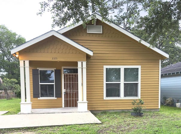 2375 Ranier, Beaumont, TX 77701