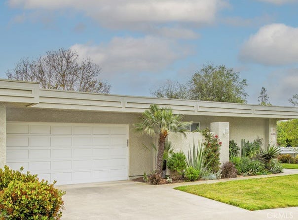 5594 Avenida Sosiega W, Laguna Woods, CA 92637