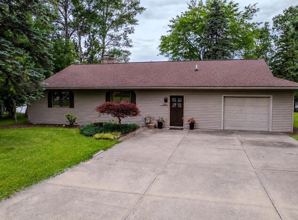 2028 N Haven, Gladwin, MI 48624