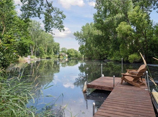 549 Vicki Lane, Shoreview, MN 55126