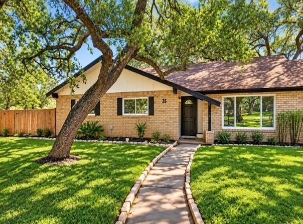 26 SUNRISE DR, Pleasanton, TX 78064